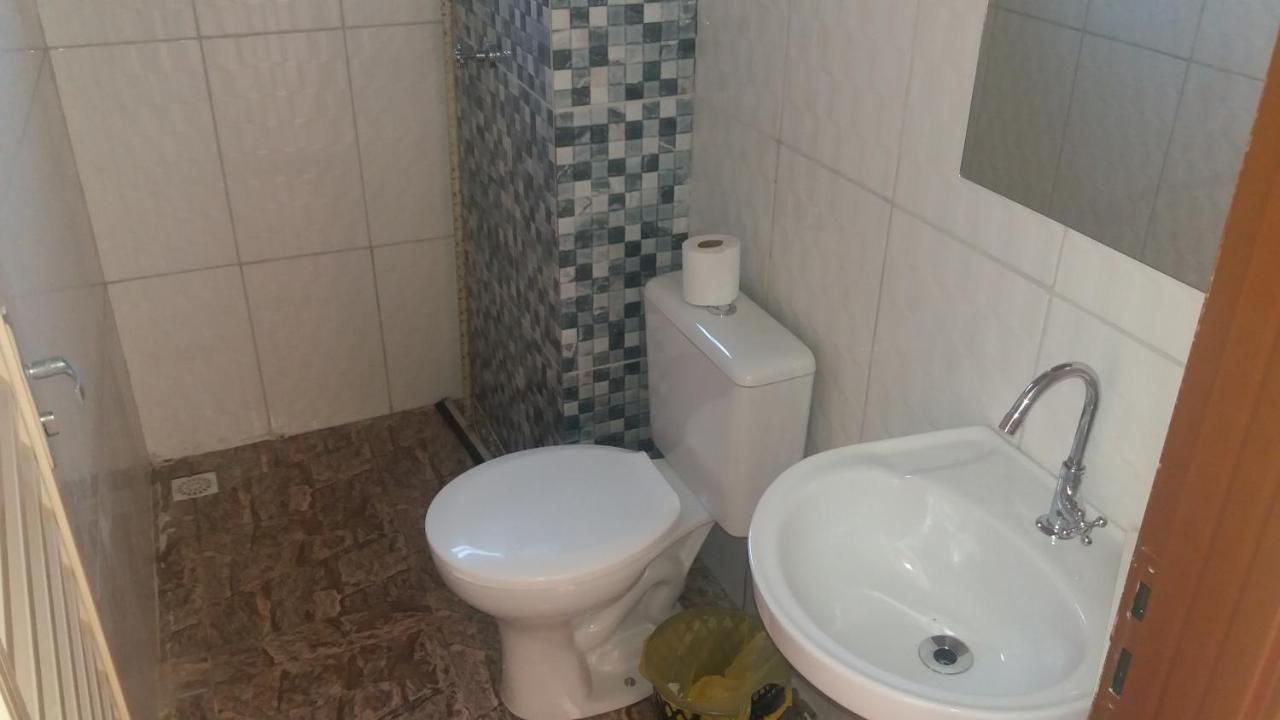 ApartHotel Família Meireles Luziânia Exterior foto